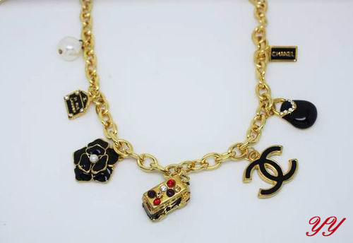 Collana Chanel Modello 39